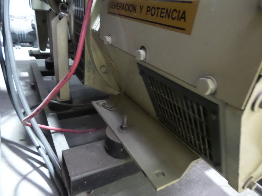 Lote 001 - Planta de Emergencia 50 KW, Motor Cummins - Imagen 20