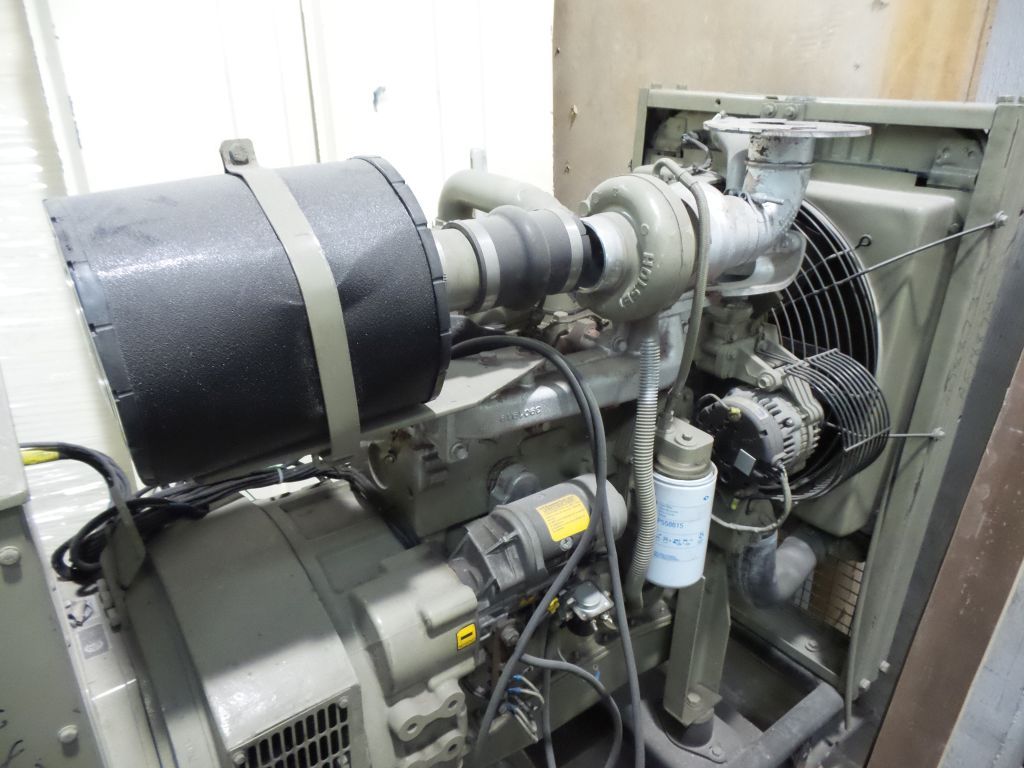 Lote 006 - Planta generadora de energía eléctrica, 50 KW - Imagen 4