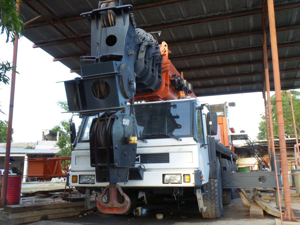Lote 043- Grúa draga Terex, modelo ATT 1300, MOTOR MERCEDES BENZ - Imagen 6