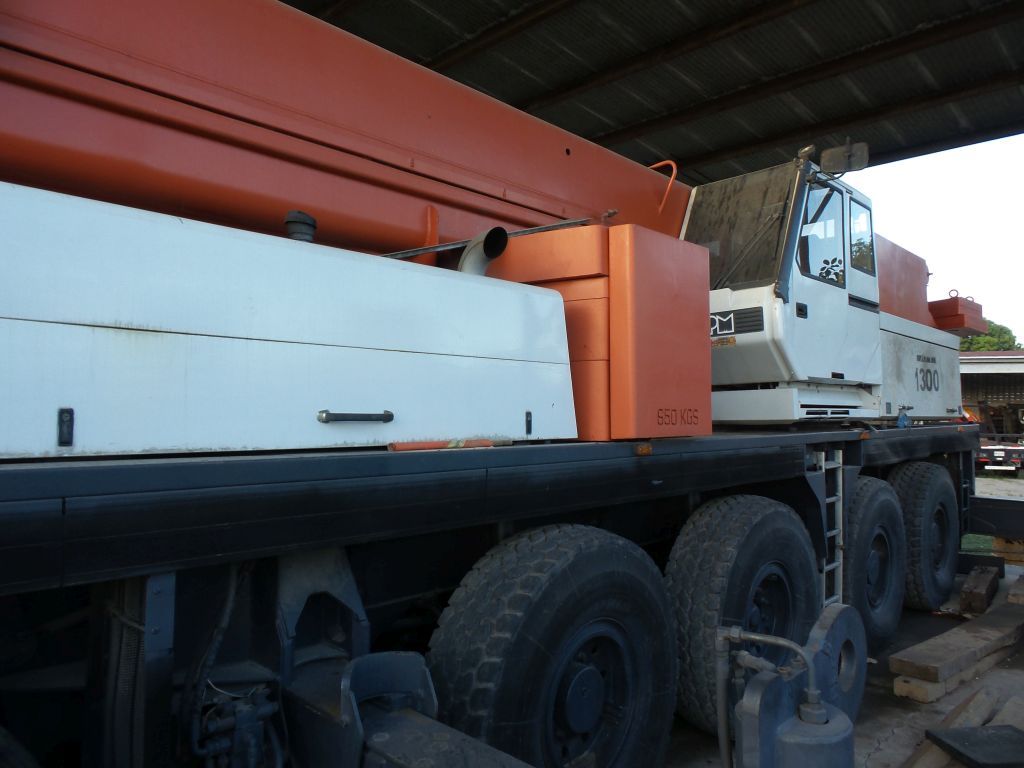 Lote 043- Grúa draga Terex, modelo ATT 1300, MOTOR MERCEDES BENZ - Imagen 23