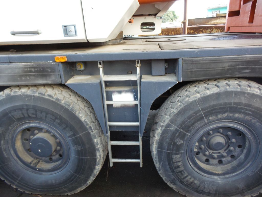 Lote 043- Grúa draga Terex, modelo ATT 1300, MOTOR MERCEDES BENZ - Imagen 59