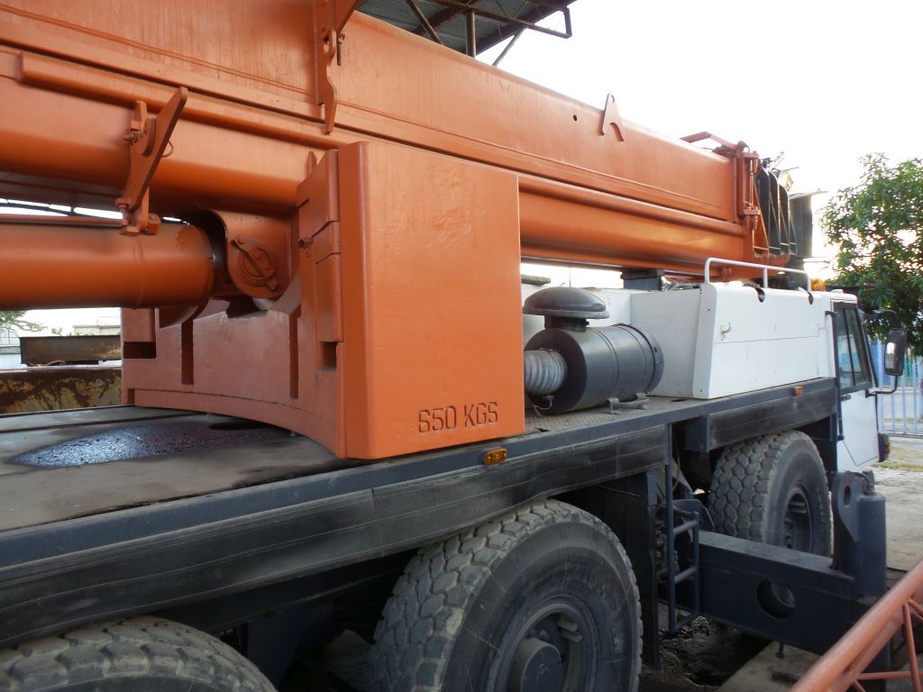 Lote 043- Grúa draga Terex, modelo ATT 1300, MOTOR MERCEDES BENZ - Imagen 61