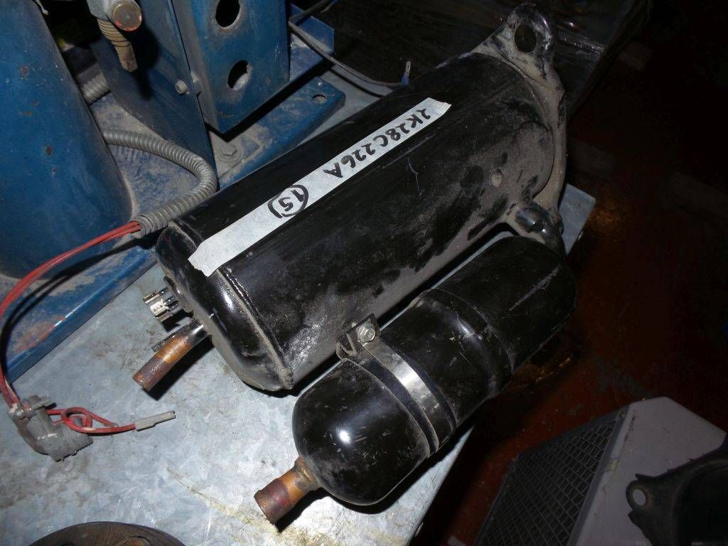 Lote 006 - Equipo eléctrico, UPS Best Power, Gabinetes y Motores - Imagen 149
