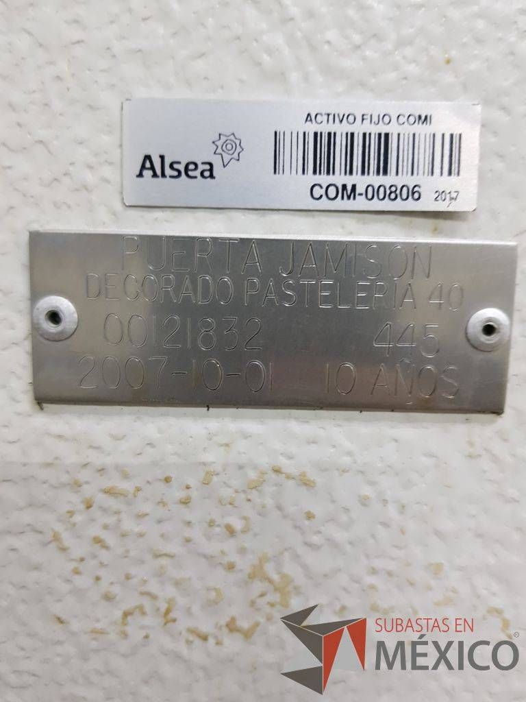 Lote 130 - Puerta para cámara fría, automatizada, no sirve sistema eléctrico - Imagen 3