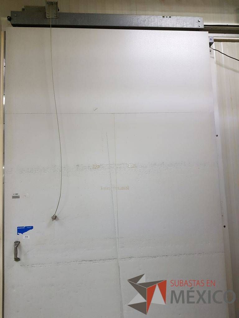 Lote 041 - Puerta para cámara fría, automatizada, no sirve sistema eléctrico - Imagen 3