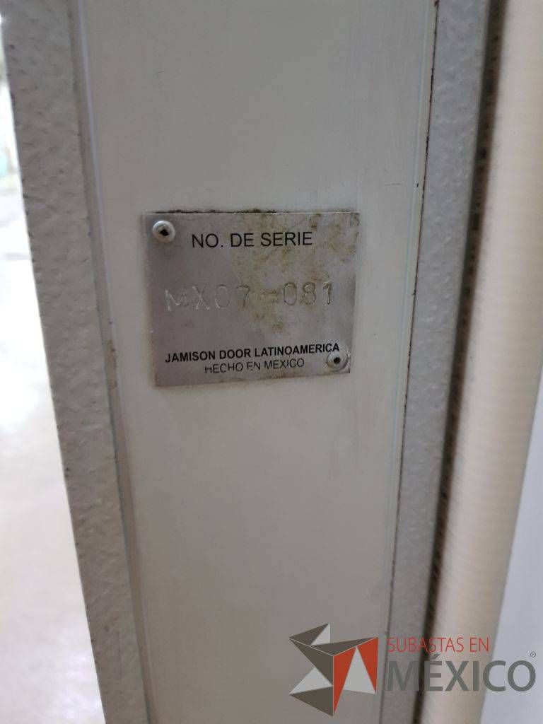 Lote 041 - Puerta para cámara fría, automatizada, no sirve sistema eléctrico - Imagen 5