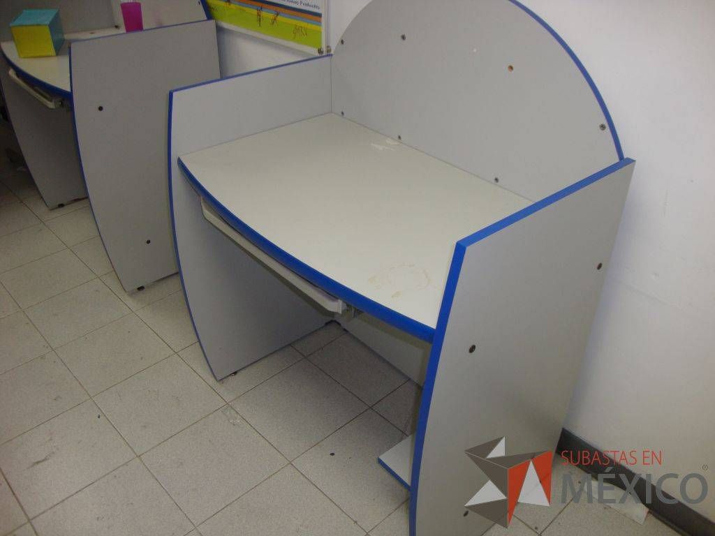 Lote 107 - 4 Estaciones de trabajo tipo call center y 1 Escritorio - Imagen 6