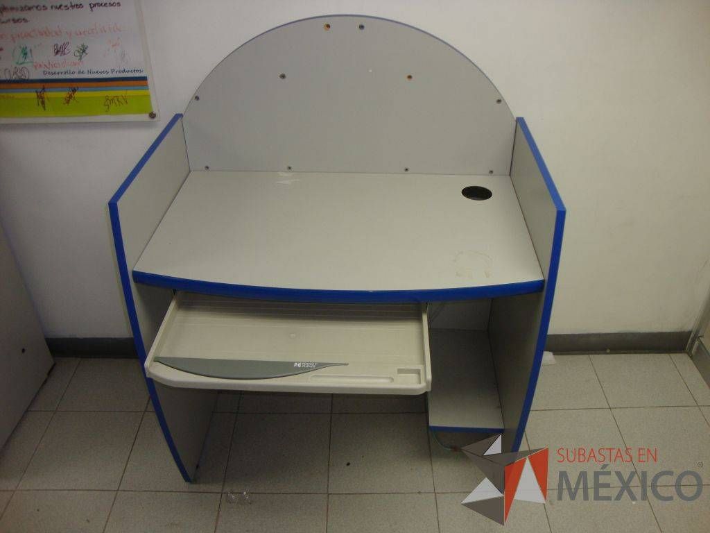 Lote 107 - 4 Estaciones de trabajo tipo call center y 1 Escritorio - Imagen 3