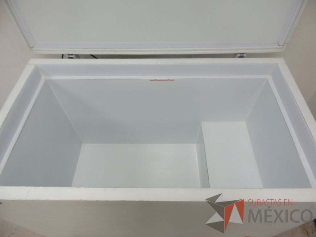 Lote 049 - Congelador profundo abatible marca Nieto, tension 127v, frecuencia 60 hz - Imagen 7