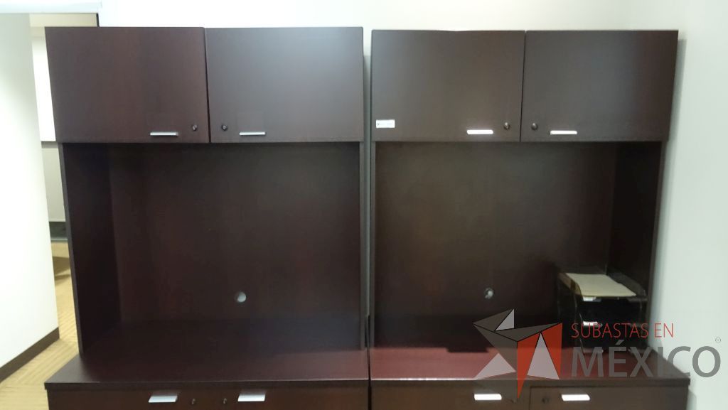 Lote 085 - 2 Muebles para tv con dos puertas superiores y dos inferiores - Imagen 2