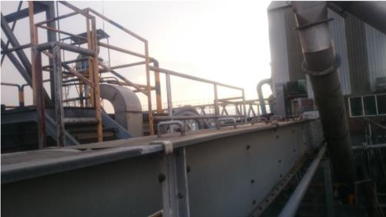 Lote 407 - Arrastrador que lleva malta proveniente de los Secadores 1A y 1B a Silos Chicos