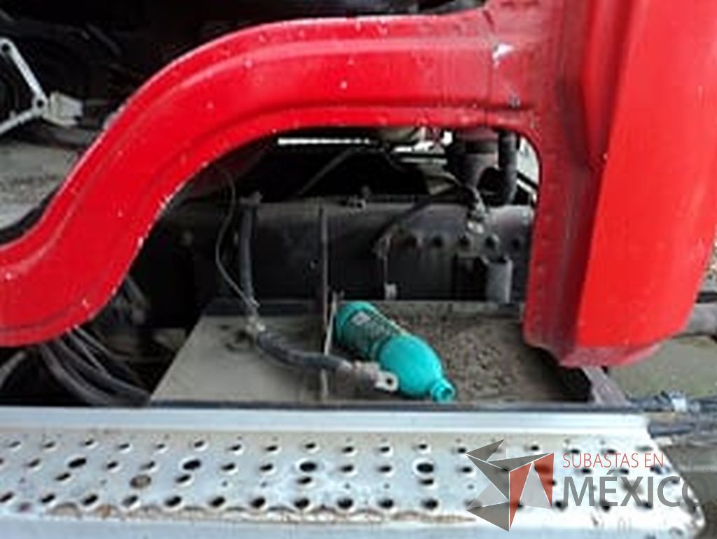Lote 001 - Camión , Freightliner FL70, 1998 - Imagen 6