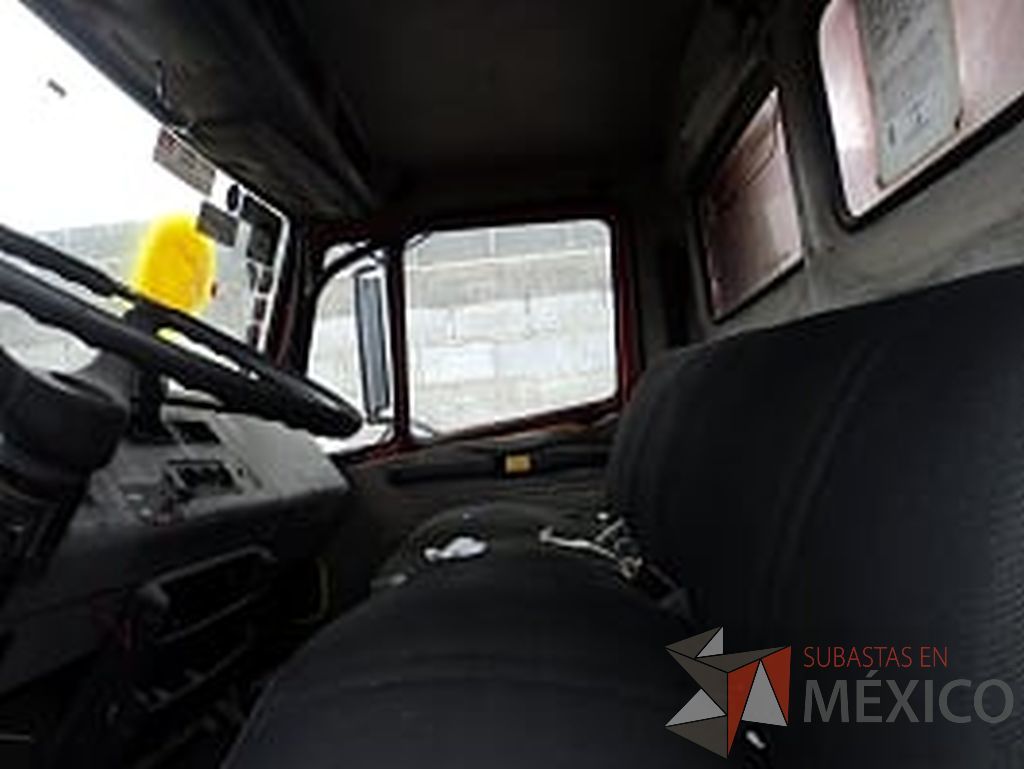 Lote 001 - Camión , Freightliner FL70, 1998 - Imagen 5