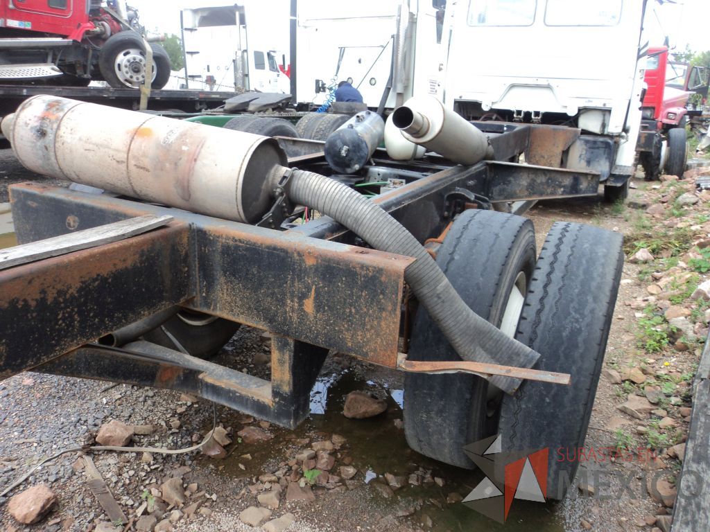 Lote 006 - Camión Freightliner FL70 2003 - Imagen 4