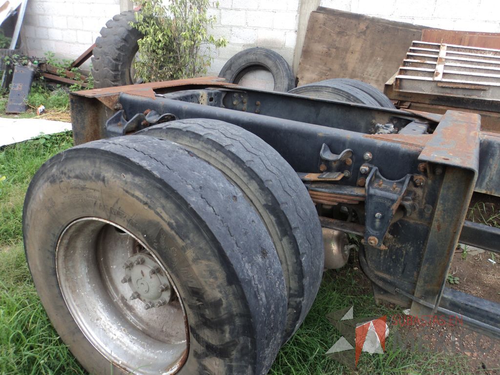 Lote 005 - Camión, FREIGHTLINER, FL70, 2003 - Imagen 4