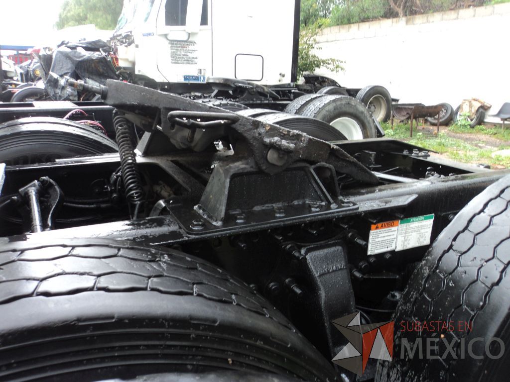 Lote 009 - Tracto camión, Freightliner CL120, 2011 - Imagen 7