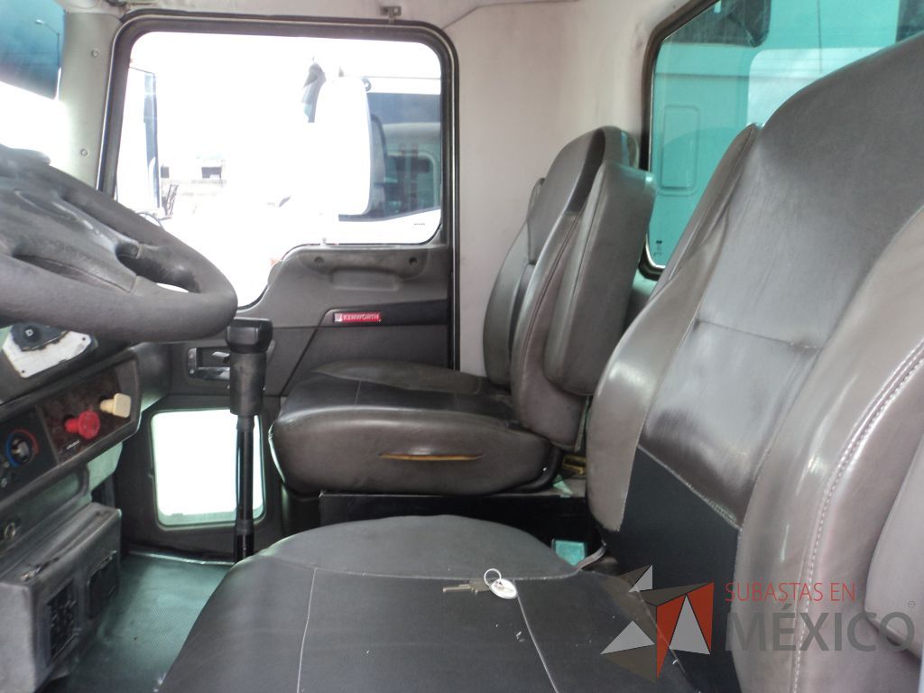 Lote 007 - Tracto camión, KENWORTH, T300, 2008 - Imagen 8