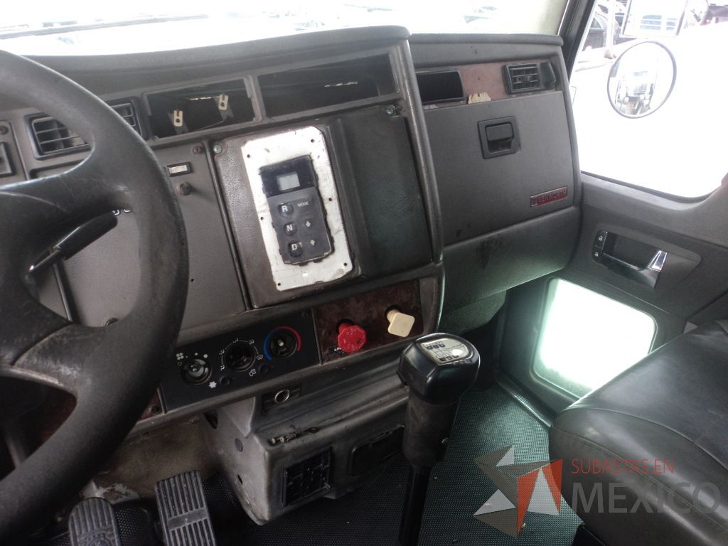 Lote 007 - Tracto camión, KENWORTH, T300, 2008 - Imagen 9