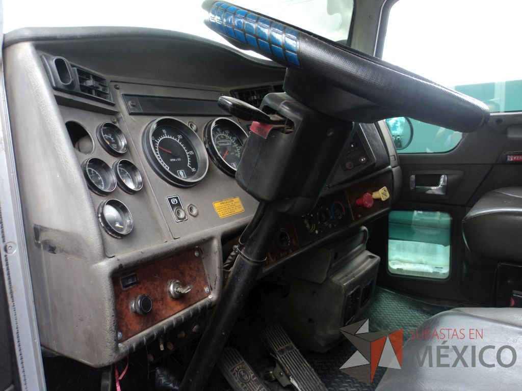 Lote 008 - Tractocamión Kenworth T300, 2008 - Imagen 9