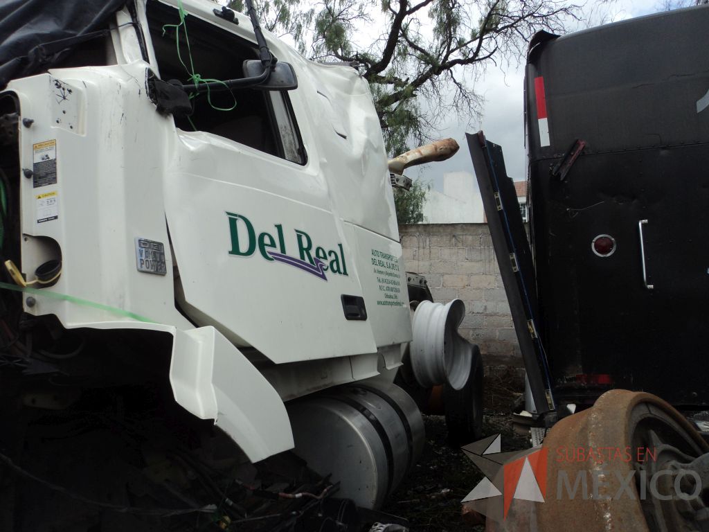 Lote 011 - Tracto camión,VOLVO, VNL64T-430, 2012 - Imagen 9