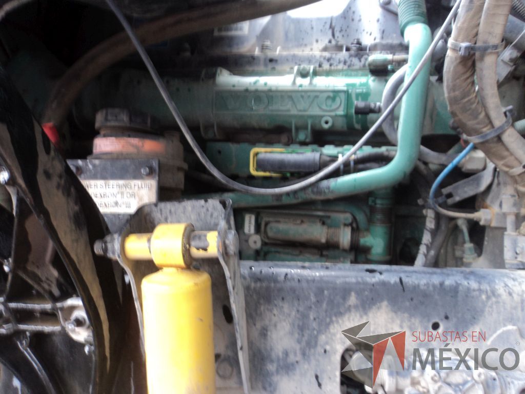 Lote 011 - Tracto camión,VOLVO, VNL64T-430, 2012 - Imagen 10