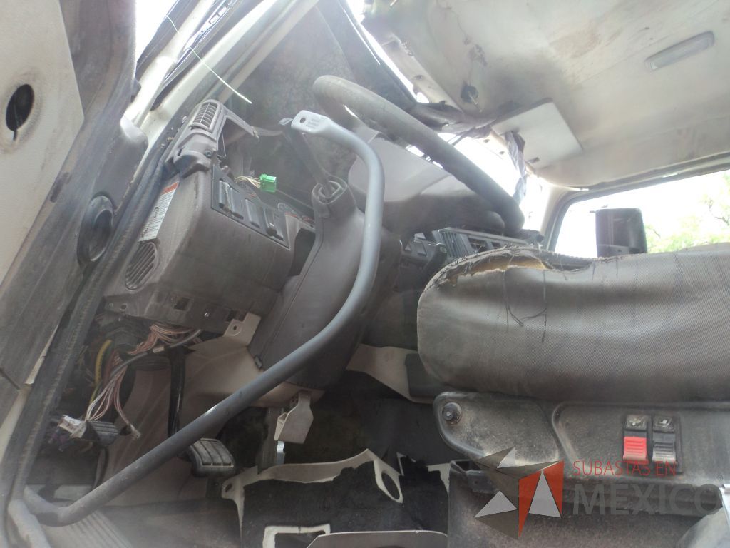 Lote 011 - Tracto camión,VOLVO, VNL64T-430, 2012 - Imagen 13