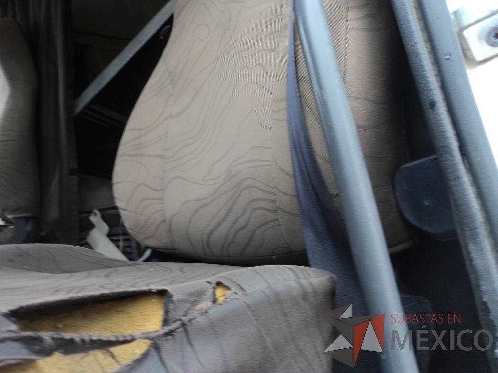 Lote 011 - Tracto camión,VOLVO, VNL64T-430, 2012 - Imagen 15