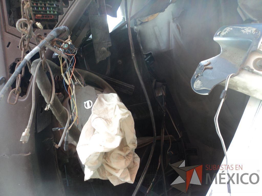 Lote 012 - Tractocamión Volvo VNL64T-430, MOTOR CUMMINS ISX 450HP - Imagen 7