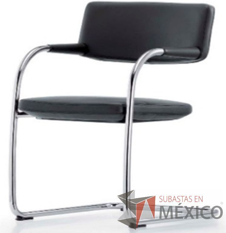 Lote 014 - Visavis 1. Respaldo y asiento acolchado en espuma de poliuretano tapizado en tela color café oscuro, reposabrazos revestidos en piel