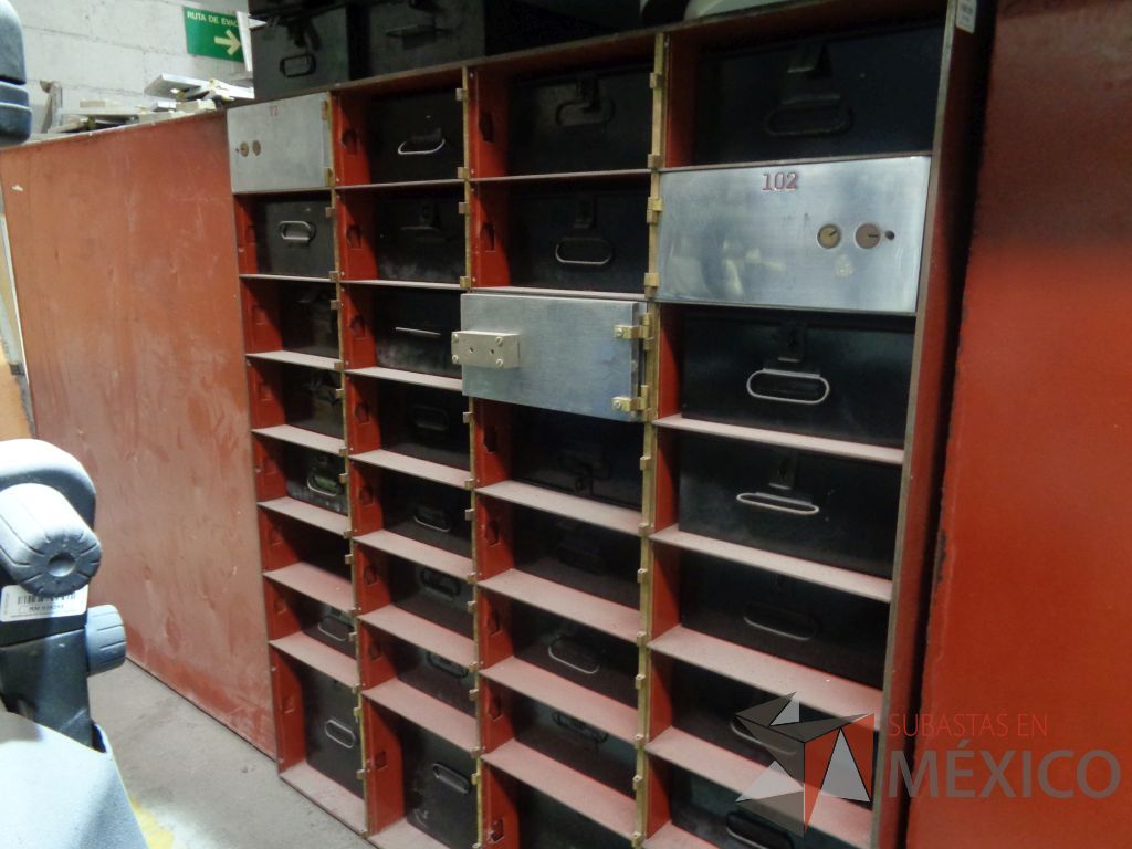 Lote 001 - Lote con 4 Cajas de seguridad, 10 Cajas Fuertes, 2 Gavetas con Caja Fuerte y 1 Transfer - Imagen 23