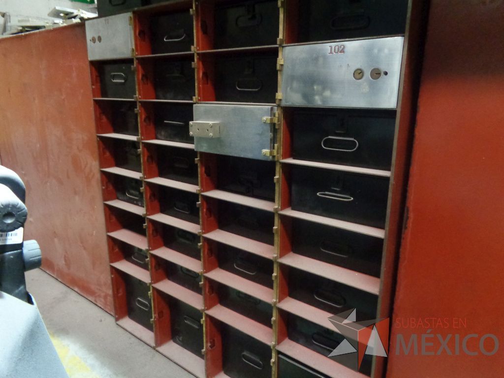 Lote 001 - Lote con 4 Cajas de seguridad, 10 Cajas Fuertes, 2 Gavetas con Caja Fuerte y 1 Transfer - Imagen 12