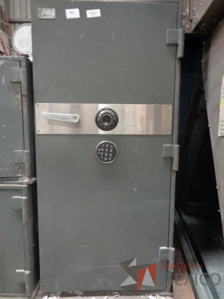 Lote 001 - Lote con 4 Cajas de seguridad, 10 Cajas Fuertes, 2 Gavetas con Caja Fuerte y 1 Transfer - Imagen 2