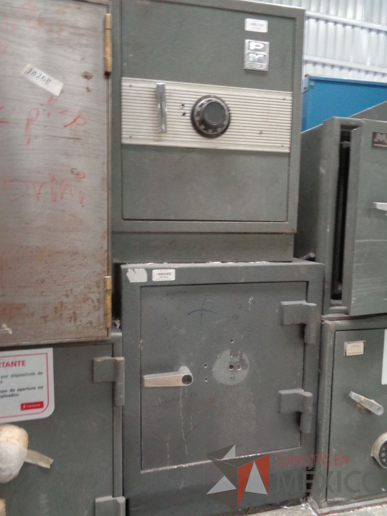 Lote 001 - Lote con 4 Cajas de seguridad, 10 Cajas Fuertes, 2 Gavetas con Caja Fuerte y 1 Transfer - Imagen 10
