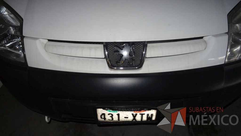Lote 001 - Camioneta Peugeot Partner VU, Con puerta Corrediza, Año 2011 - Imagen 4