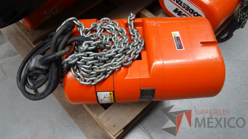 Lote 012 - Polipasto eléctricos de cadena, 500kg CM Lodestar