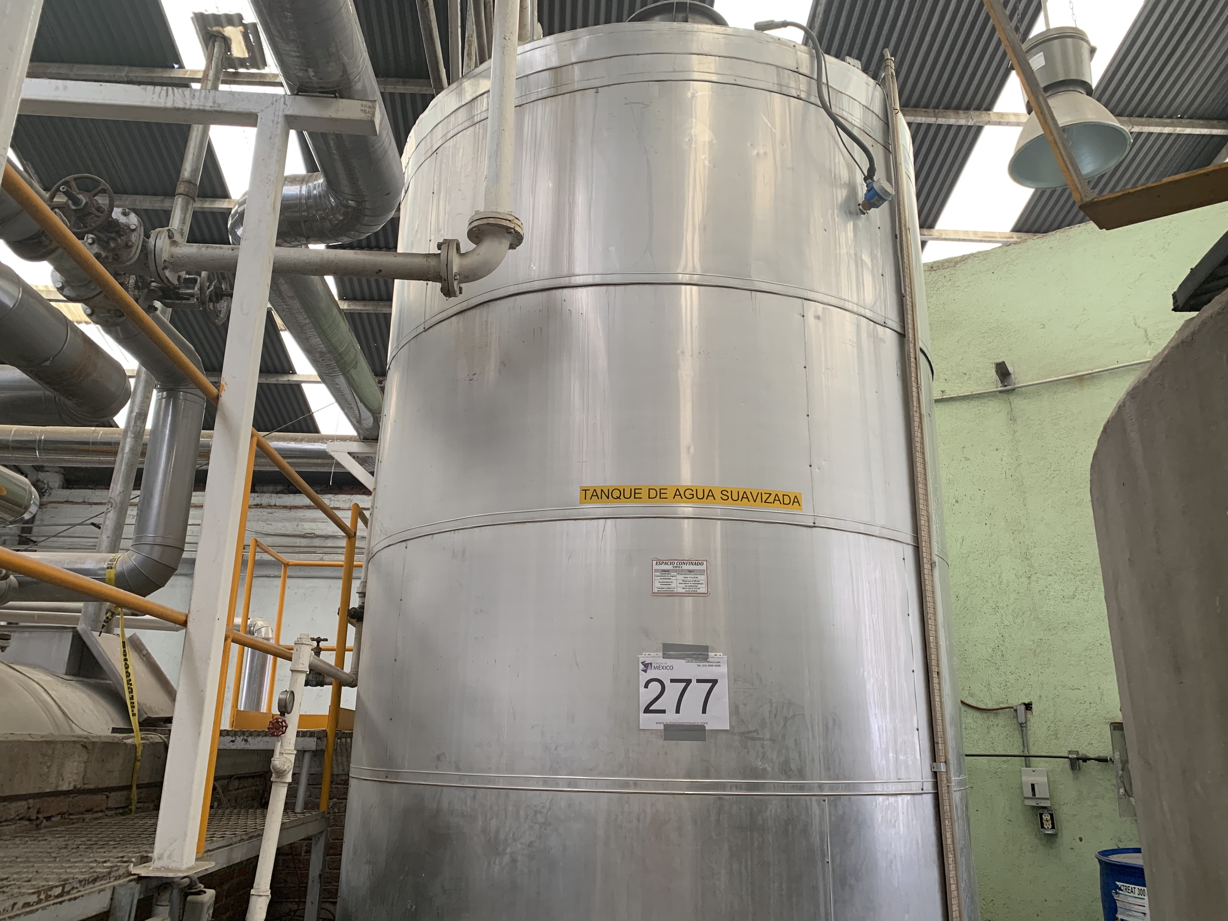 Lote 277 - Tanque de agua suavizada para calderas de vapor con aislamiento - Imagen 5