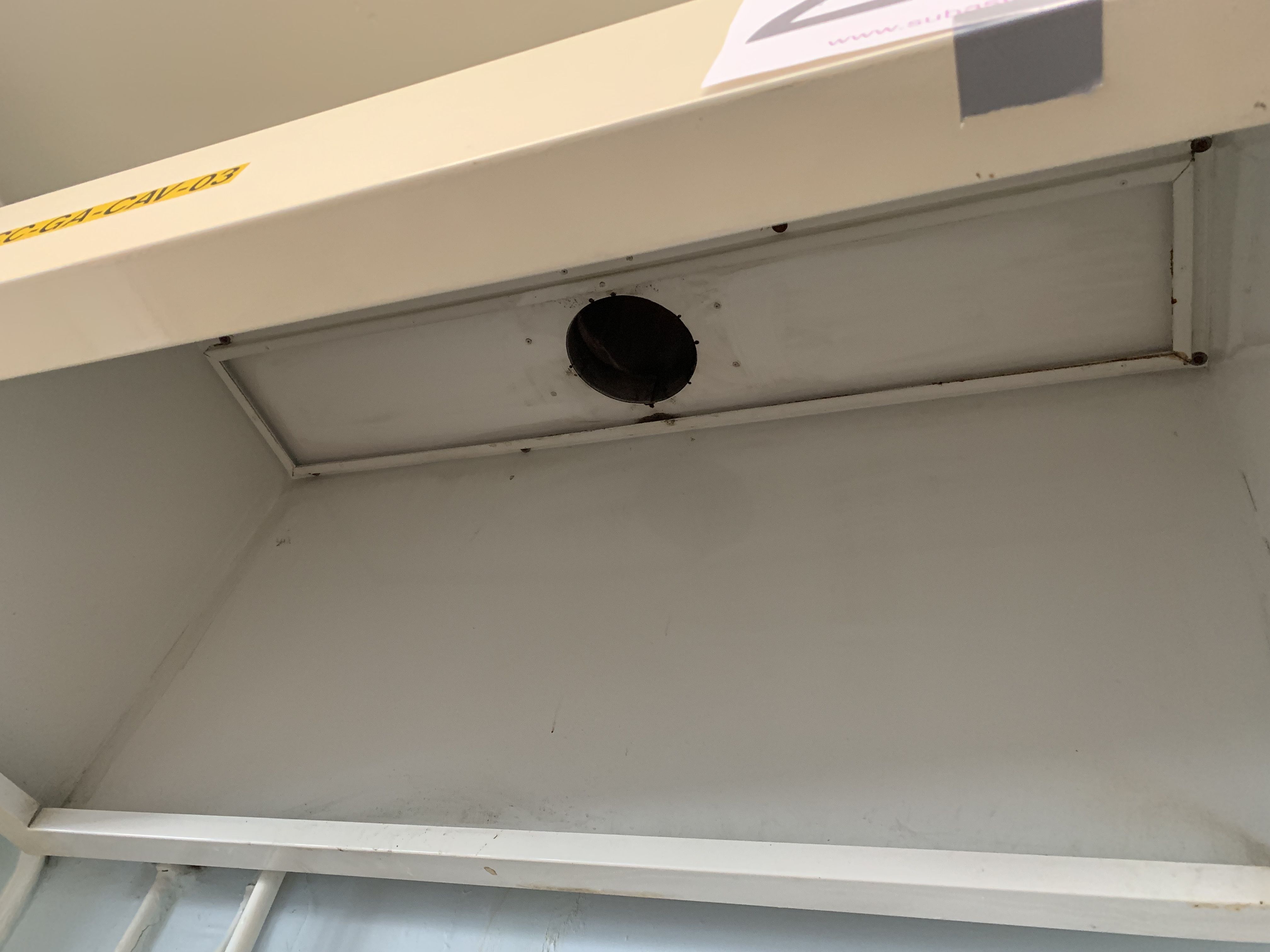Lote 281 - Campana de flujo fabricada en metal dims 1.50 x 0.90 x 1.30 mts - Imagen 3