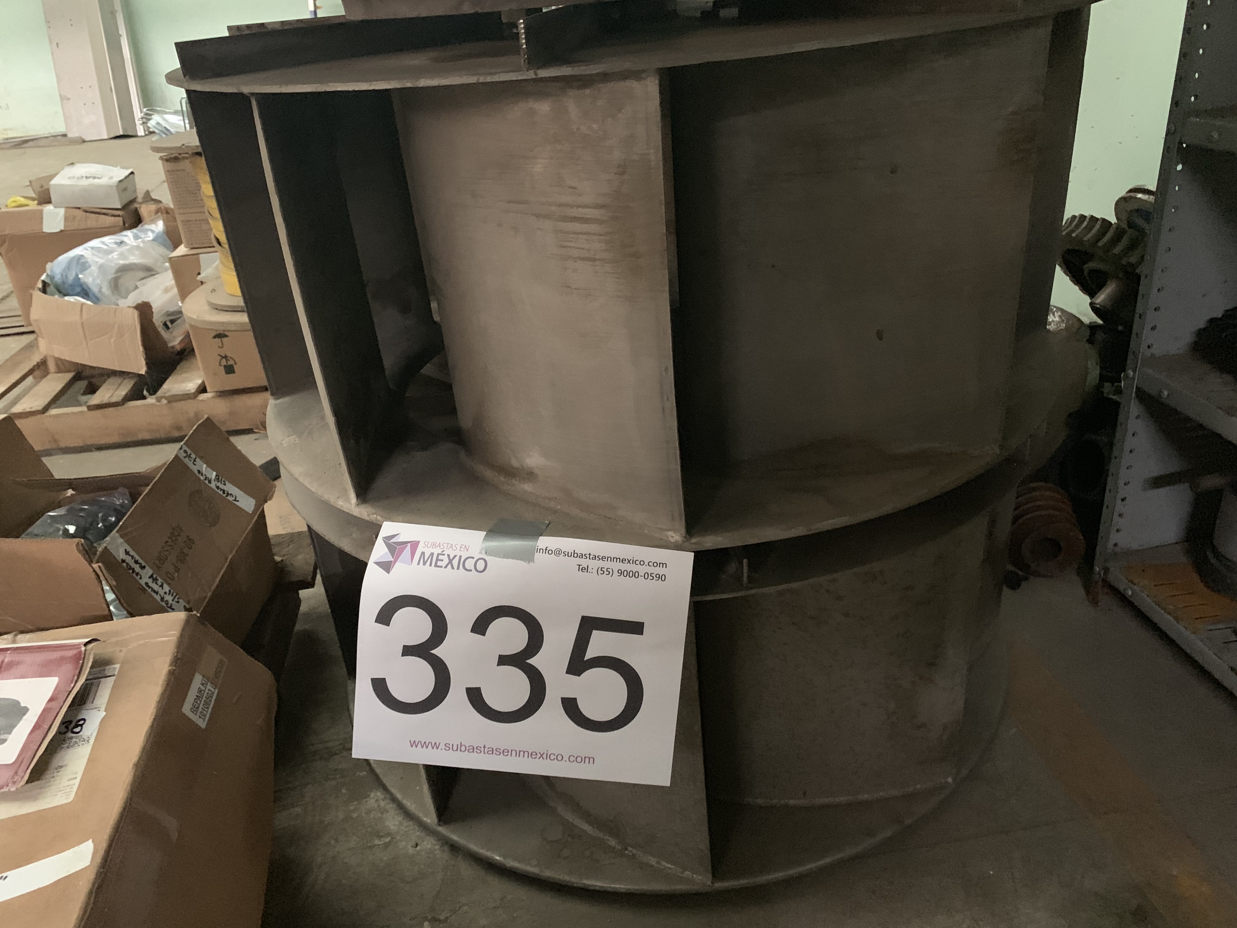 Lote 335 - 2 Rotores para ventilador de 37 pulg ancho; 15 puig grueso; flecha diametro 65 mm.