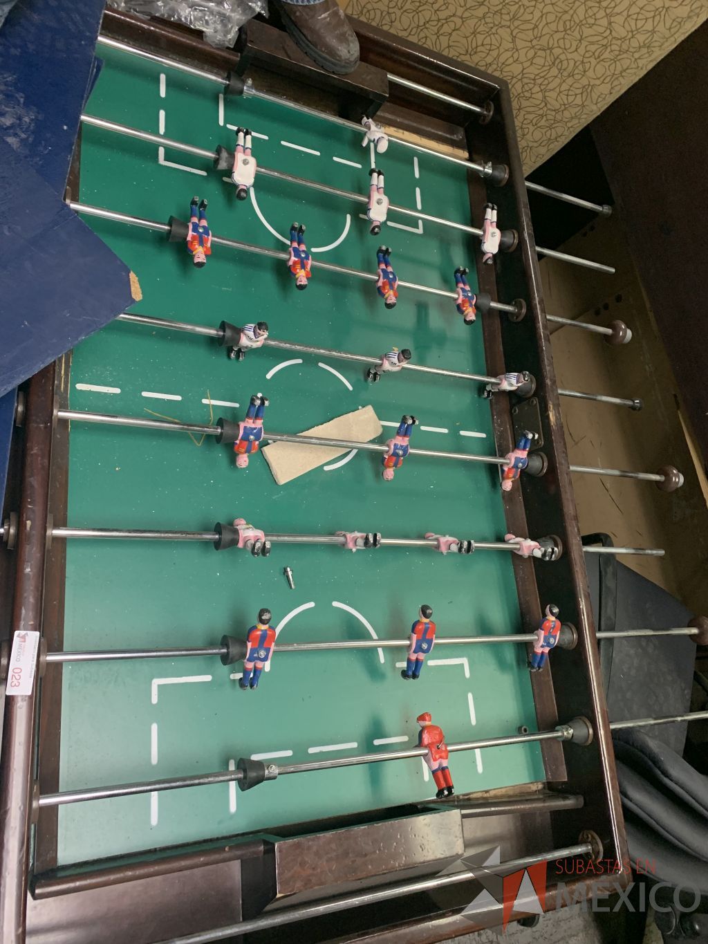 Lote 011 - 22 Archiveros, 65 Mamparas, 6 Sofás, Cubiertas, Puerta Blindada, Futbolito... - Imagen 68