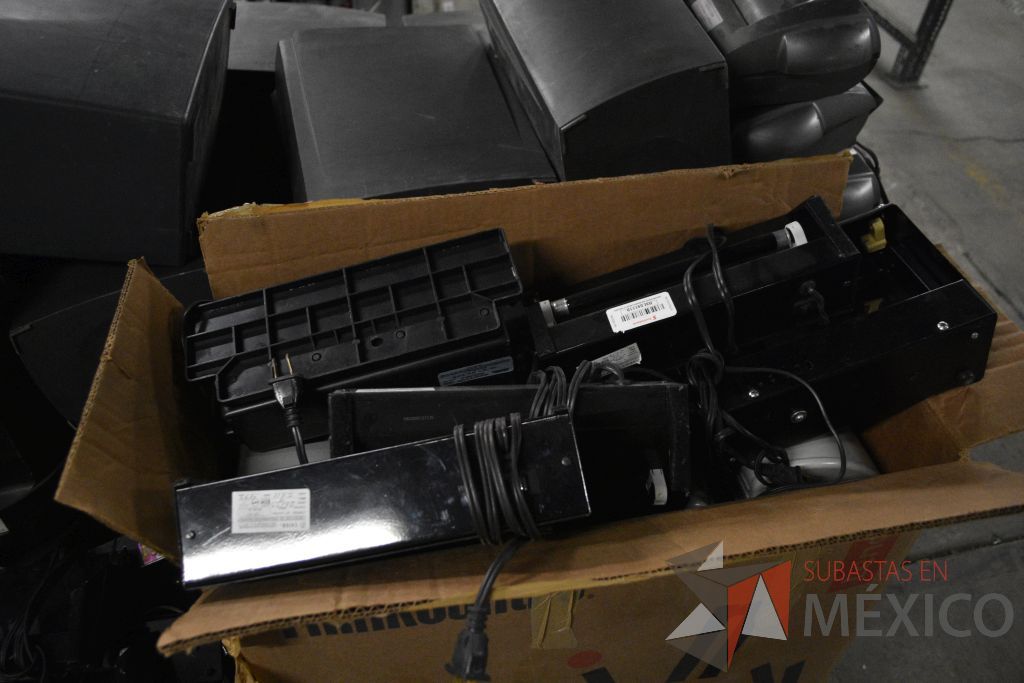 Lote 001 - 15 Cajoneras Temporizadas, 30 Trituradoras de Papel, 70 Lámparas de Luz Negra - Imagen 10