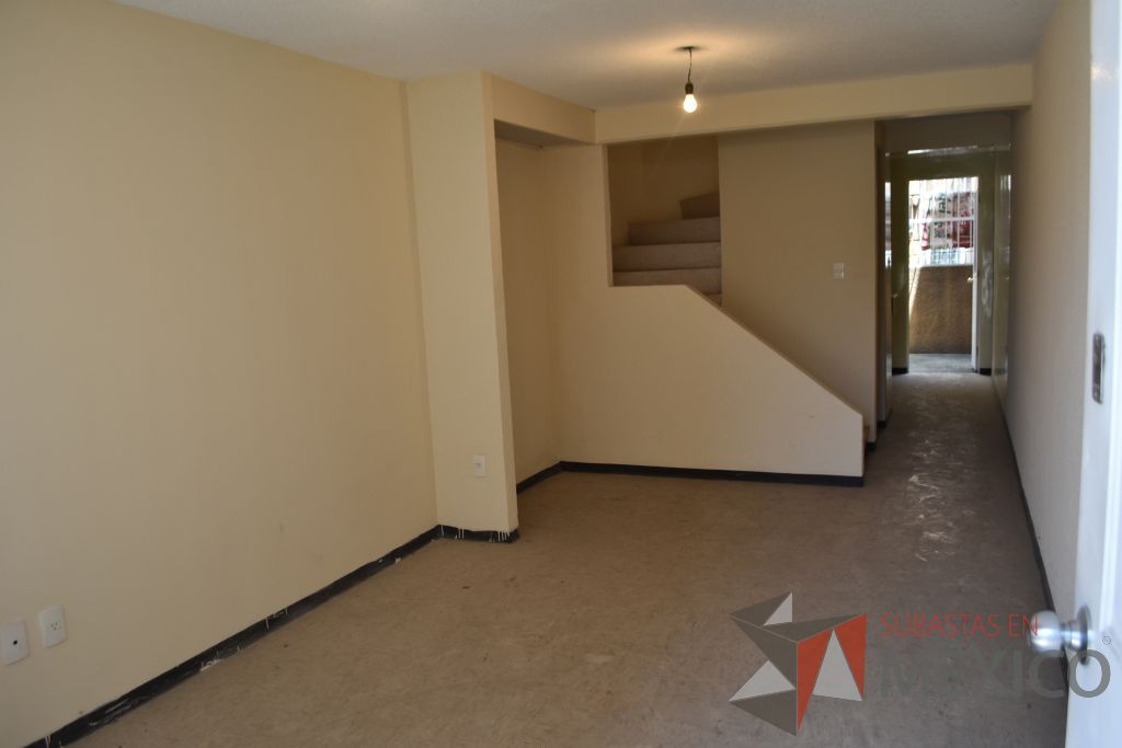 Lote 001 - Casa Habitación ubicada en Tecámac, 3 niveles, 4 recámaras, 2 baños y medio - Imagen 64