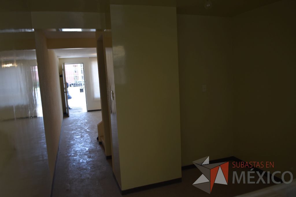 Lote 001 - Casa Habitación ubicada en Tecámac, 3 niveles, 4 recámaras, 2 baños y medio - Imagen 57