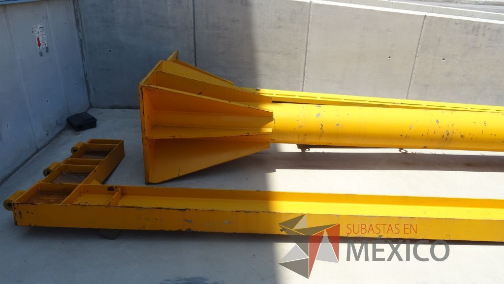 Lote 004 - Grua Tipo Jip Crane (Columna + Brazo), 2000 Lbs, con Polipasto Eléctrico de Cadena Marca Yale - Imagen 12