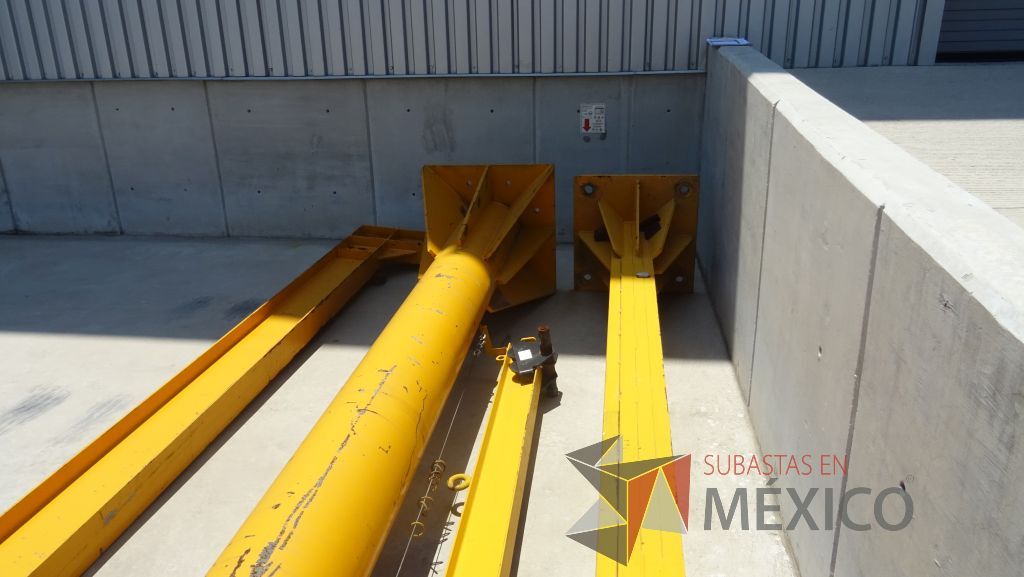 Lote 004 - Grua Tipo Jip Crane (Columna + Brazo), 2000 Lbs, con Polipasto Eléctrico de Cadena Marca Yale - Imagen 8
