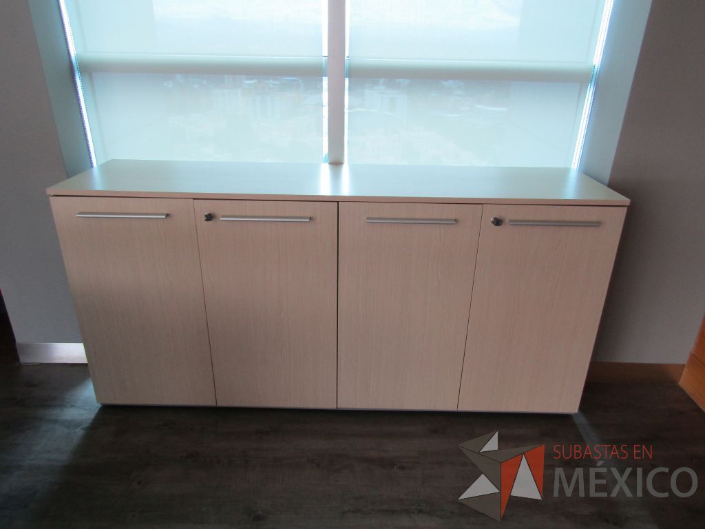 Lote 001 - Oficina de dirección, Escritorio, Archivero, Credenza - Imagen 5