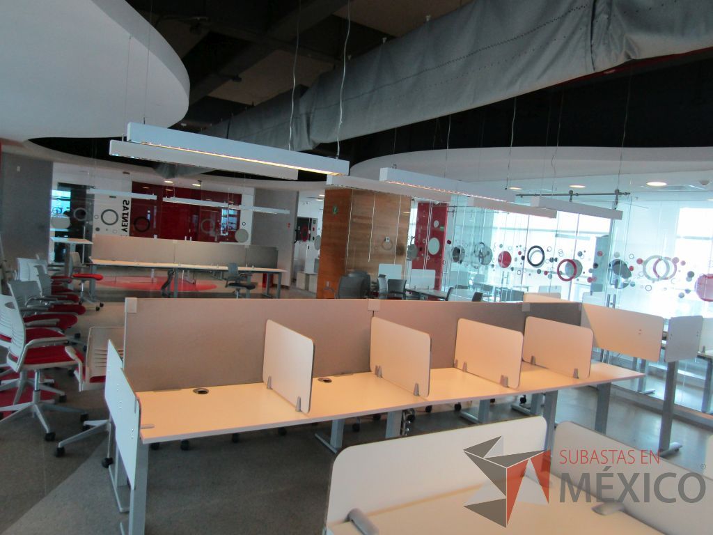 Lote 034 - Estación de trabajo para Call Center para 10 Personas y Mesa para Supervisor - Imagen 9
