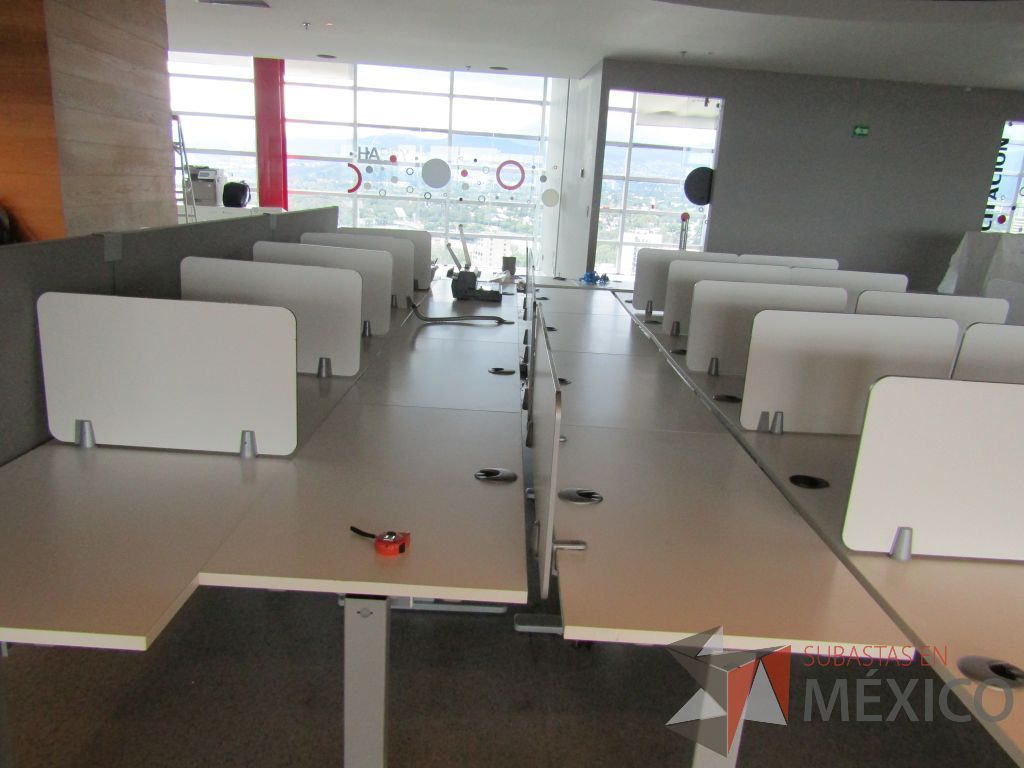 Lote 020 - Estación de Trabajo Lineal para 5 Personas tipo Call Center - Imagen 6