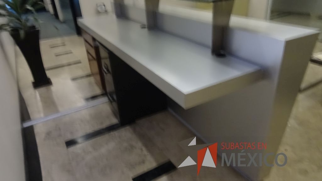 Lote 060 - Mueble de recepción con superficie de cristal y 2 archiveros verticales de 3 cajones - Imagen 3