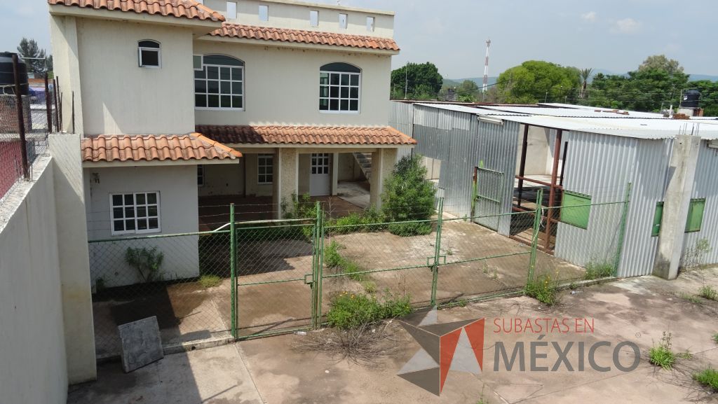 Lote - 006 Casa con Bodega
