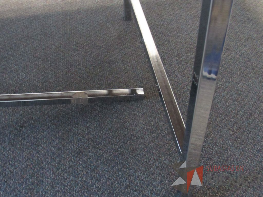 Lote 513 - Mesa de apoyo para impresora y mesa de sala de juntas para 10 personas - Imagen 7